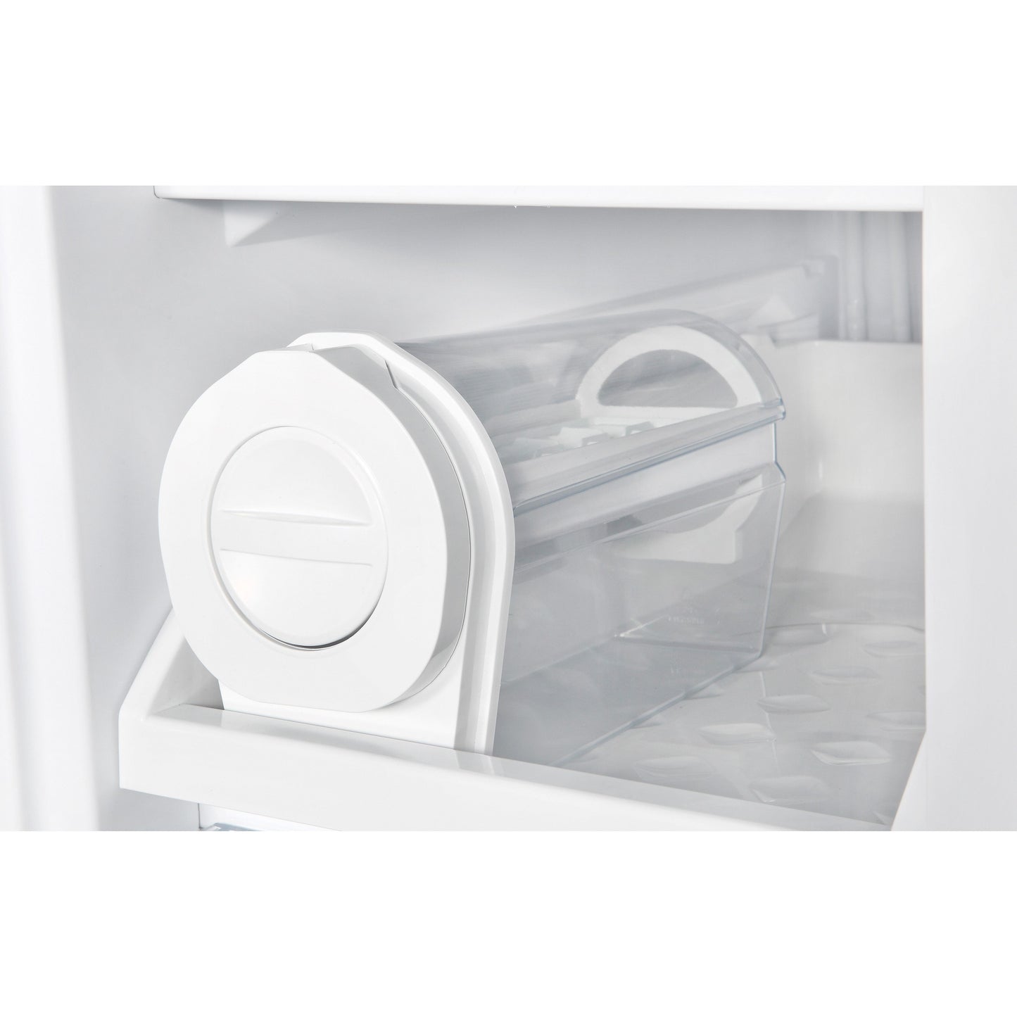 Chiq 206L White Frost free upright freezer