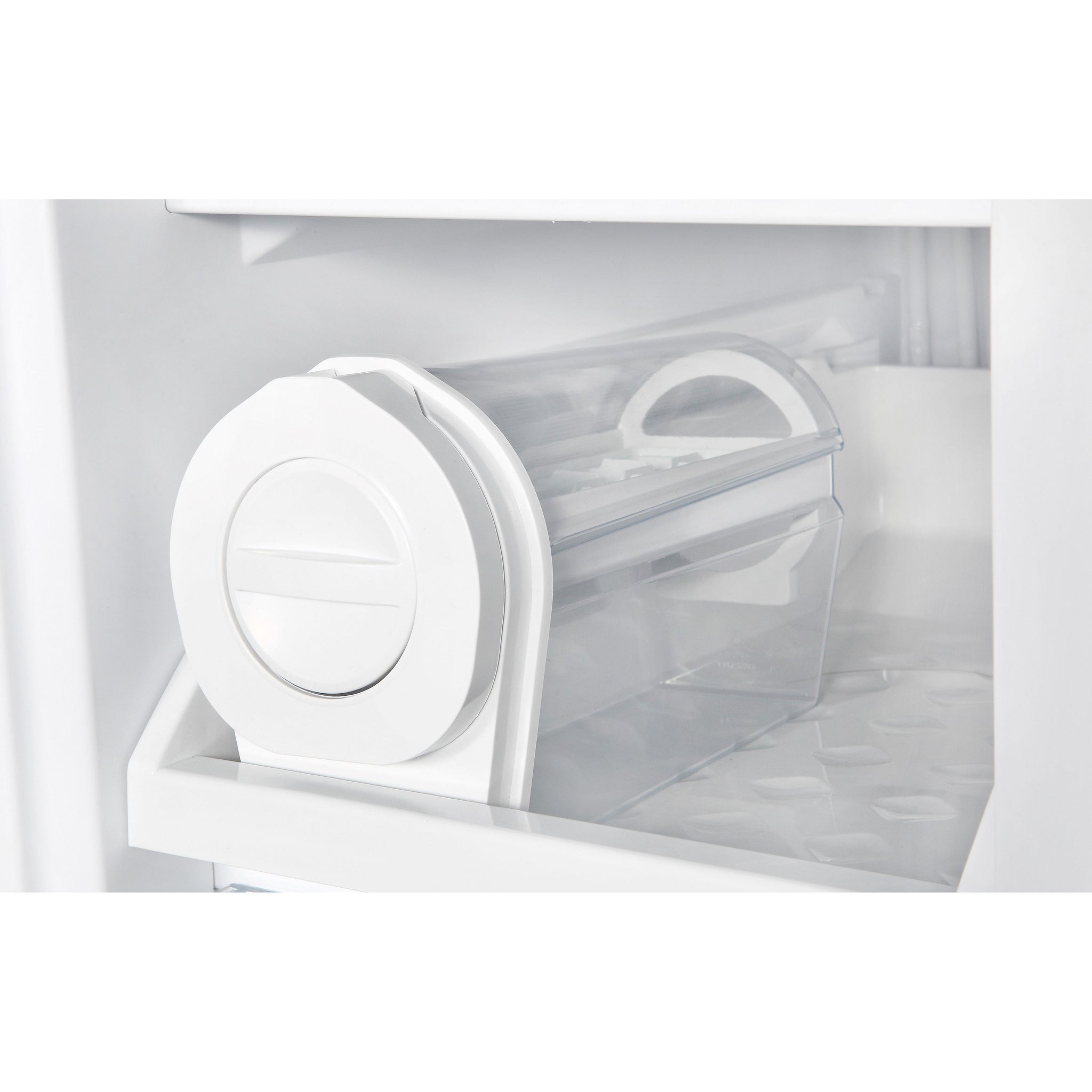 Chiq 206L White Frost free upright freezer